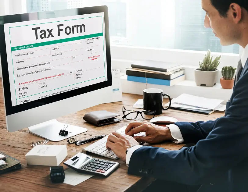 US Tax Filing & Annual Compliance